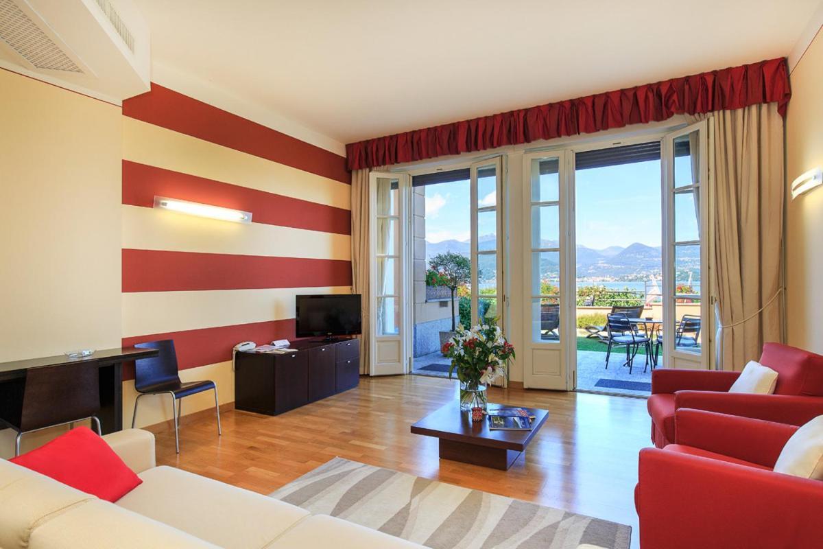 Hotel Residence La Luna Nel Porto Stresa Ngoại thất bức ảnh