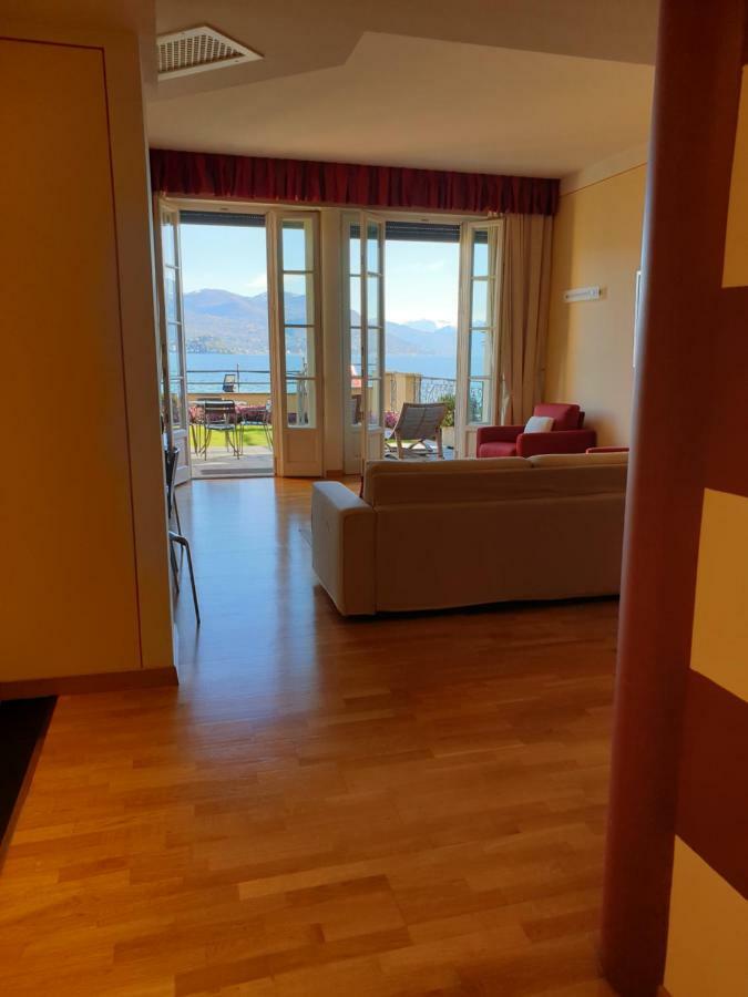 Hotel Residence La Luna Nel Porto Stresa Ngoại thất bức ảnh