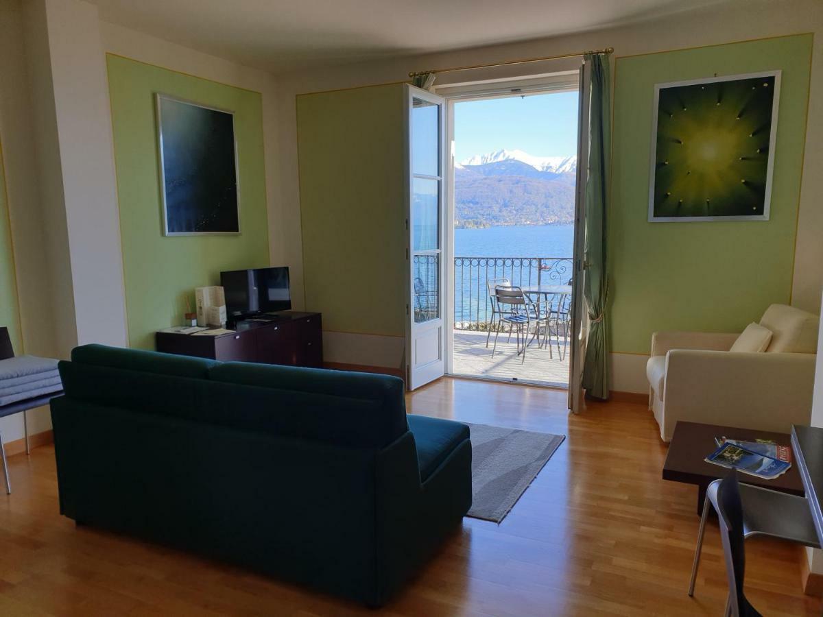 Hotel Residence La Luna Nel Porto Stresa Ngoại thất bức ảnh
